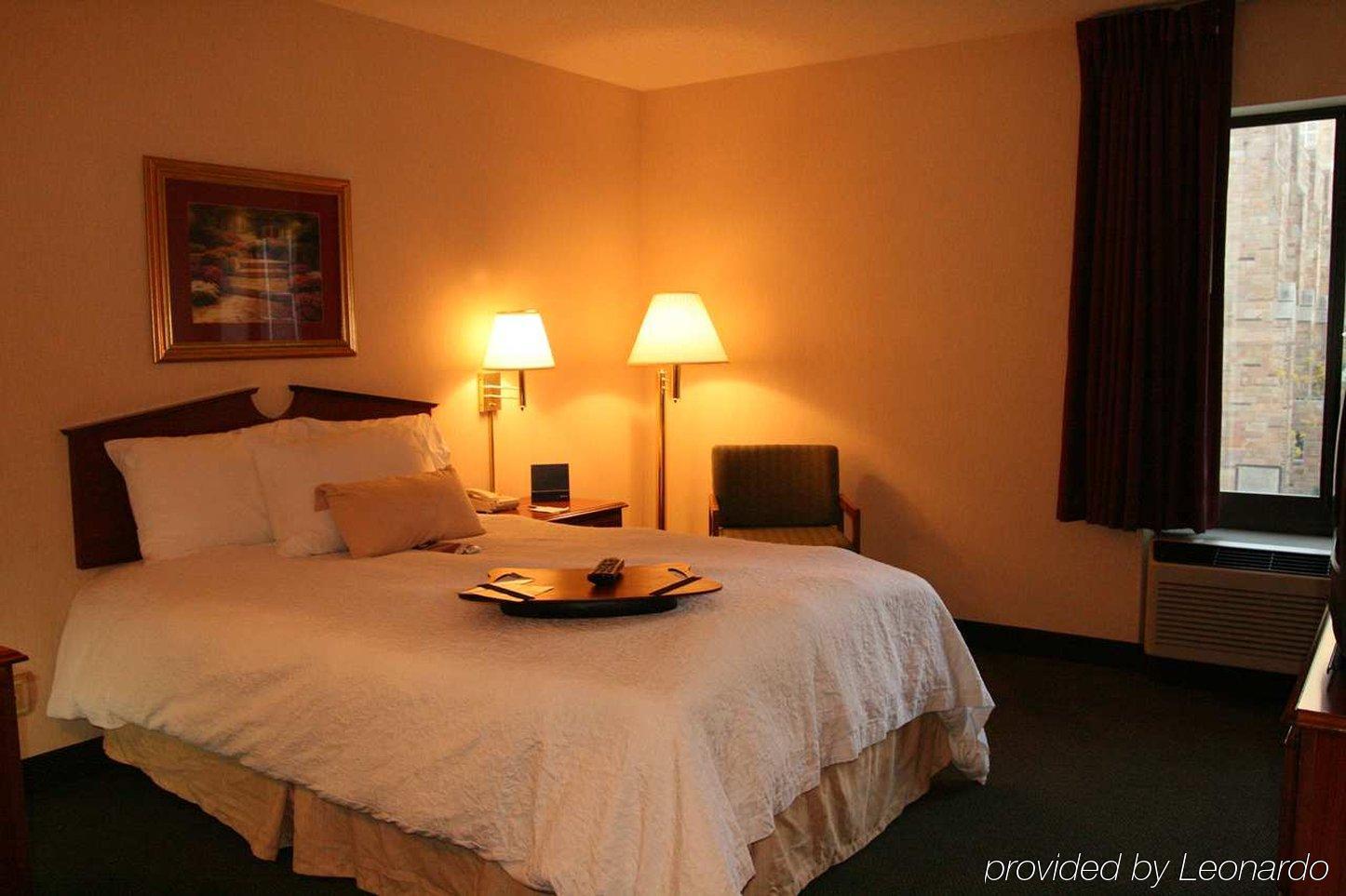 Hampton Inn Cleveland-Downtown Kamer foto