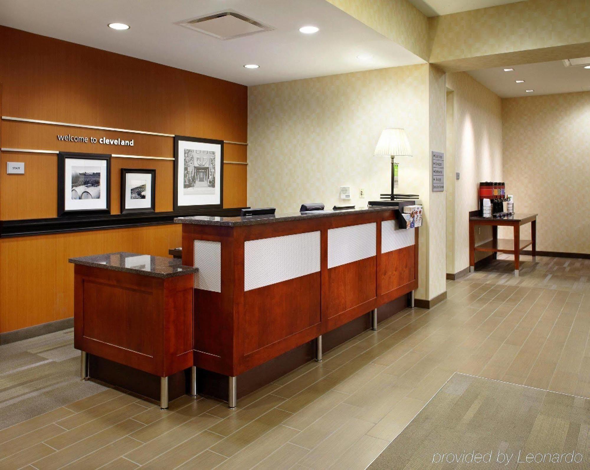 Hampton Inn Cleveland-Downtown Buitenkant foto